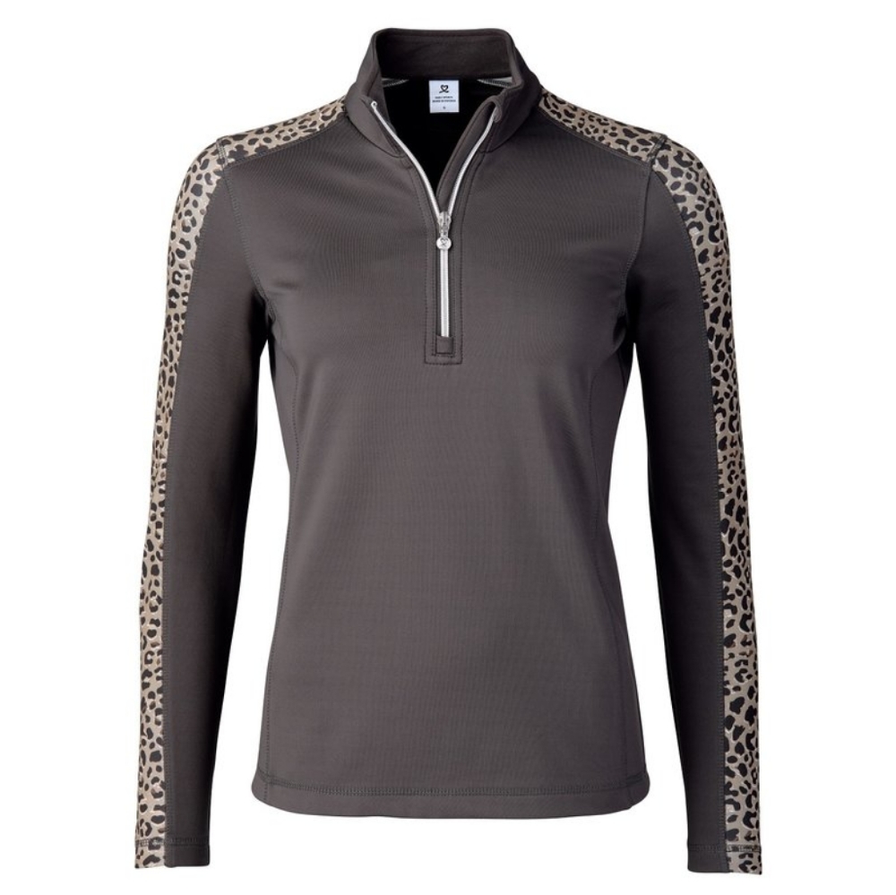 Daily Sports Long Sleeve Half Zip Pullover